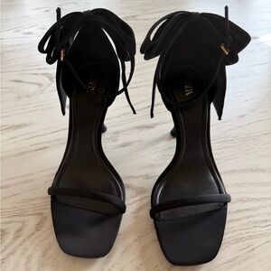 LIKE NEW Zara Black Satin Bow Heels 37
